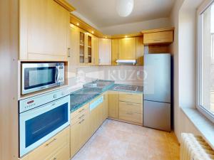 Pronájem bytu 2+1, Praha - Záběhlice, Vrútecká, 53 m2