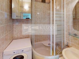 Pronájem bytu 2+1, Praha - Záběhlice, Vrútecká, 53 m2