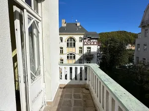 Prodej bytu 3+1, Karlovy Vary, Krále Jiřího, 93 m2