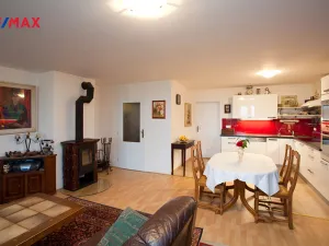 Prodej ubytování, Černolice, Pod Hůrkou, 420 m2