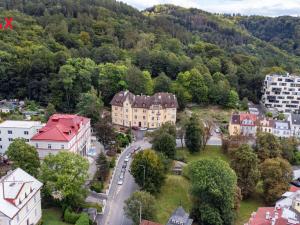 Pronájem bytu 6+kk a větší, Karlovy Vary, Na Vyhlídce, 144 m2