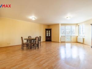 Prodej bytu 2+kk, Praha - Kunratice, K Václavce, 90 m2