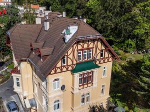 Prodej bytu 6+kk a větší, Karlovy Vary, Na Vyhlídce, 144 m2