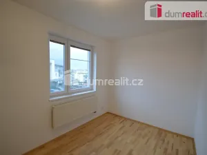 Prodej bytu 2+kk, Praha - Kyje, Břeclavská, 49 m2