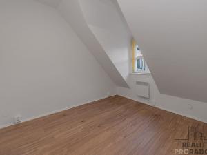 Pronájem bytu 2+kk, Znojmo, Kollárova, 56 m2