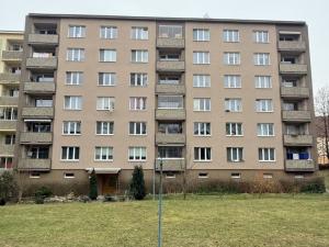 Pronájem bytu 1+1, Žatec, Husova, 36 m2