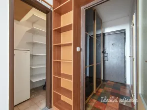 Pronájem bytu 2+kk, Praha - Modřany, Pertoldova, 41 m2