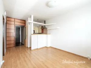 Pronájem bytu 2+kk, Praha - Modřany, Pertoldova, 41 m2