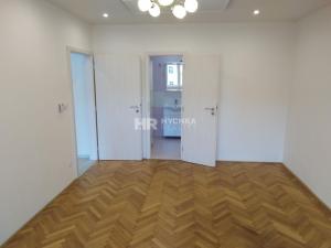 Prodej bytu 2+kk, Praha - Vysočany, Freyova, 45 m2