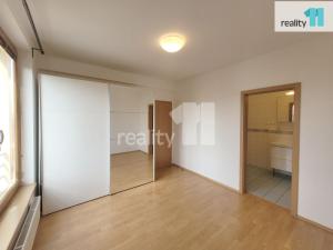 Prodej bytu 2+kk, Praha - Hloubětín, Nepelova, 58 m2