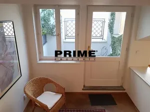 Pronájem bytu 3+kk, Praha - Nové Město, Odborů, 96 m2