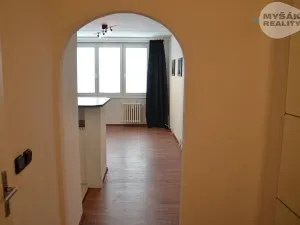 Prodej bytu 2+kk, Praha - Modřany, Levského, 41 m2