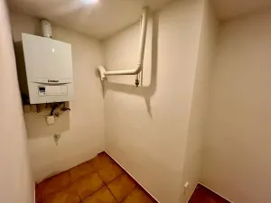 Pronájem bytu 1+kk, Praha - Žižkov, Husitská, 48 m2