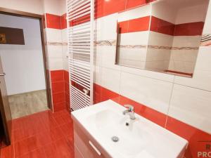 Pronájem bytu 2+kk, Strážnice, Vinohradská, 79 m2