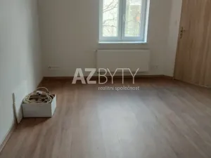 Pronájem bytu 2+kk, Praha - Bubeneč, Sochařská, 60 m2