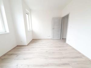 Pronájem bytu 3+kk, Praha - Nové Město, Na výtoni, 100 m2