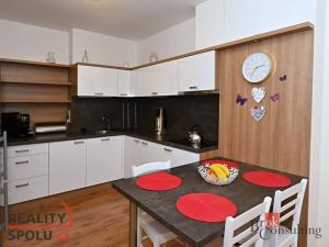 Prodej bytu 2+kk, Ostopovice, U Dráhy, 67 m2