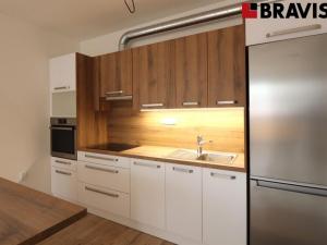 Pronájem bytu 2+kk, Brno, Novodvorská, 55 m2