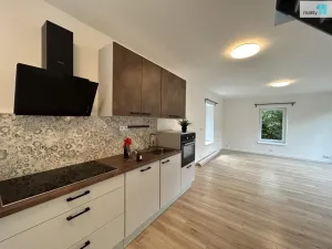 Prodej rodinného domu, Praha - Dejvice, K Dubovému mlýnu, 94 m2