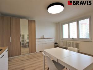 Pronájem bytu 1+kk, Brno - Líšeň, Elplova, 32 m2