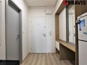 Pronájem bytu 1+kk, Brno - Líšeň, Elplova, 32 m2