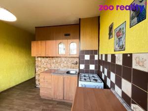 Prodej bytu 2+1, Chomutov, Holešická, 62 m2