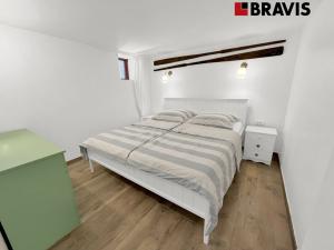 Prodej apartmánu, Meka Draga, Chorvatsko, 289 m2