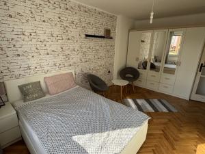 Pronájem bytu 1+1, České Budějovice, Grünwaldova, 34 m2