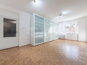 Pronájem bytu 2+1, Praha - Holešovice, Vrbenského, 51 m2