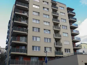 Pronájem bytu 1+kk, Praha - Košíře, Černochova, 28 m2