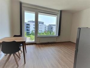 Pronájem bytu 1+kk, Praha - Vysočany, Smržových, 37 m2