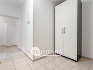 Pronájem bytu 3+1, Teplice, U Hadích lázní, 77 m2