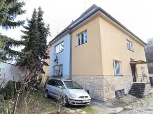 Prodej ubytování, Praha - Libeň, V Holešovičkách, 670 m2