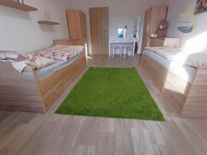 Prodej bytu 3+1, Klatovy, Pod Koníčky, 80 m2