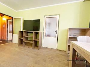 Pronájem bytu 2+kk, Praha - Strašnice, Limuzská, 54 m2