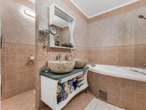 Prodej bytu 4+kk, Praha - Michle, V dolině, 114 m2