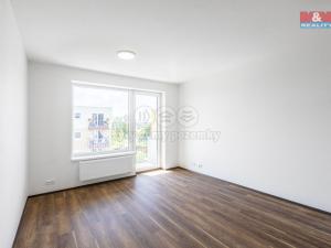 Pronájem bytu 1+kk, Milovice, 28 m2