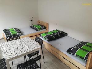 Pronájem bytu 1+kk, Třebíč, Esperantistů, 30 m2