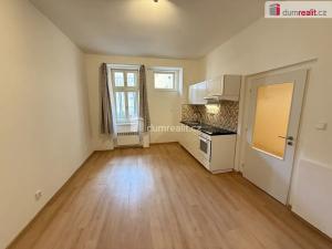 Pronájem bytu 2+kk, Praha - Smíchov, Drtinova, 46 m2