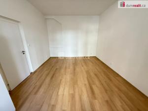 Pronájem bytu 2+kk, Praha - Smíchov, Drtinova, 46 m2