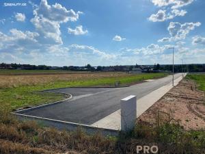 Prodej pozemku pro bydlení, Lišany, 1002 m2