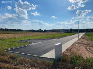 Prodej pozemku pro bydlení, Lišany, 1002 m2