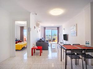 Prodej bytu 2+kk, Santiago del Teide, Španělsko, Plaza de Puerto Santiago, 47 m2