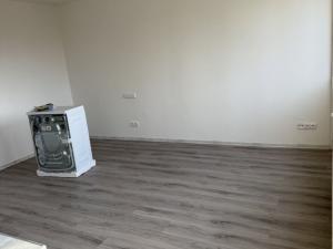 Pronájem bytu 1+kk, Hradec Králové - Slezské Předměstí, Severní, 27 m2