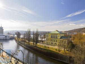 Pronájem bytu 4+kk, Praha - Nové Město, Masarykovo nábřeží, 110 m2