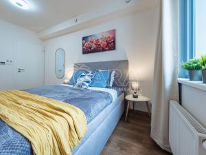 Pronájem bytu 1+kk, Praha - Hloubětín, Kbelská, 34 m2