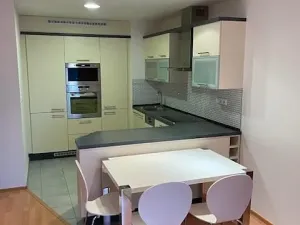 Prodej bytu 2+kk, Praha - Záběhlice, Kamelova, 62 m2