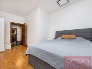 Prodej bytu 4+kk, Praha - Smíchov, Zborovská, 154 m2