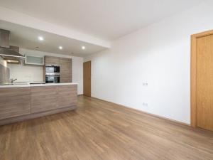 Prodej bytu 2+kk, Praha - Dolní Měcholupy, Kryšpínova, 48 m2