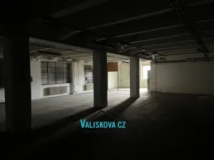 Pronájem skladu, Kroměříž, Hulínská, 792 m2